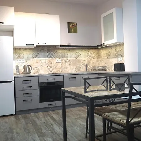 Heart Of Kazimierz 3 Bed, 2 Bath & Balcony