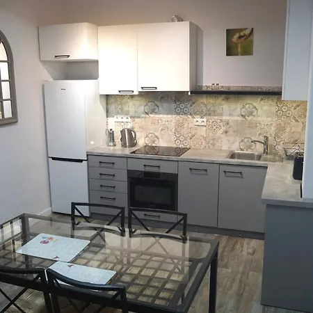 Heart Of Kazimierz 3 Bed, 2 Bath & Balcony Διαμέρισμα